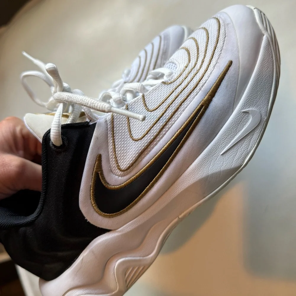 Nike great used